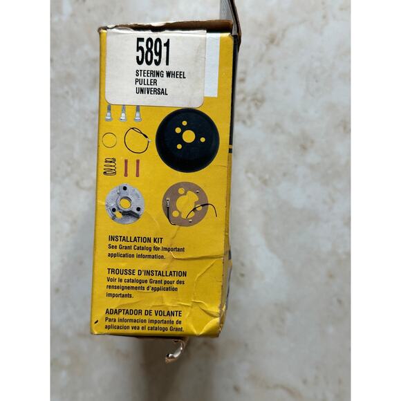Grant Steering Wheel installation kiyUniversal 5891 New in Box - Picture 2 of 3
